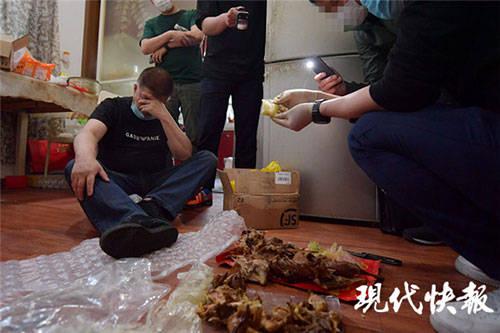 男子毒杀儿女前带其吃饭称最后狂欢男子毒杀儿女前带其吃饭称最后的狂欢，引发社会深思